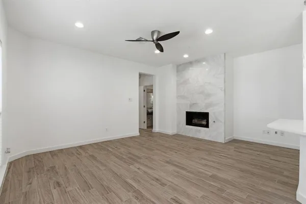 $2,550 | 6737 Firenze Lane, Frisco, TX 75034