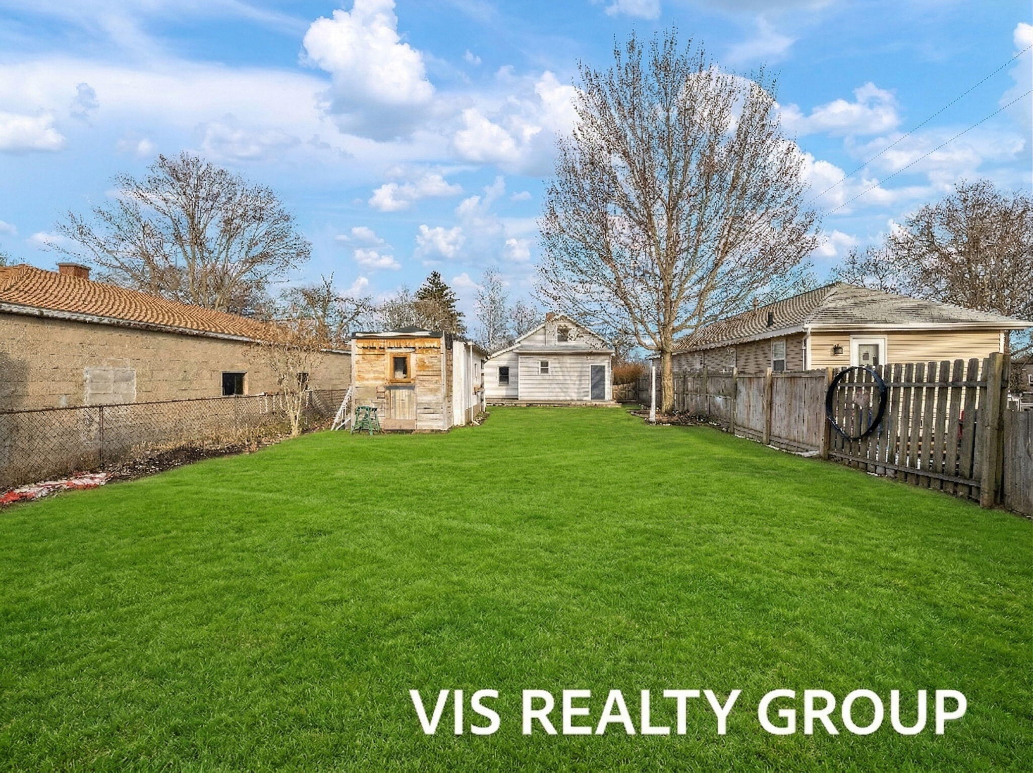 319 Visser Street Spring Lake, MI 49456 - Photo 7 of 37 51-web-or-mls-Green 6