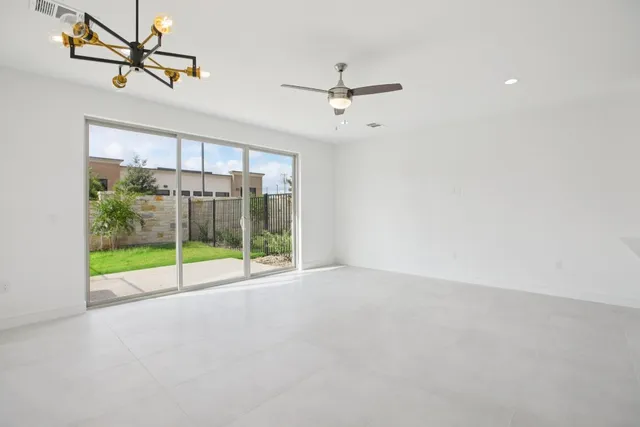 $439,900 | 302 Tesla Circle, Austin, TX 78681