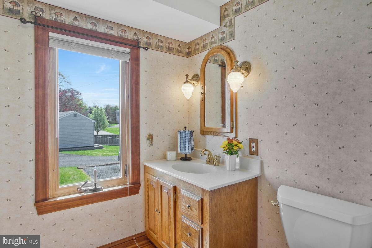 341 St Georges Road Essex, MD 21221 - Photo 12 of 36 full bath by the kitchen