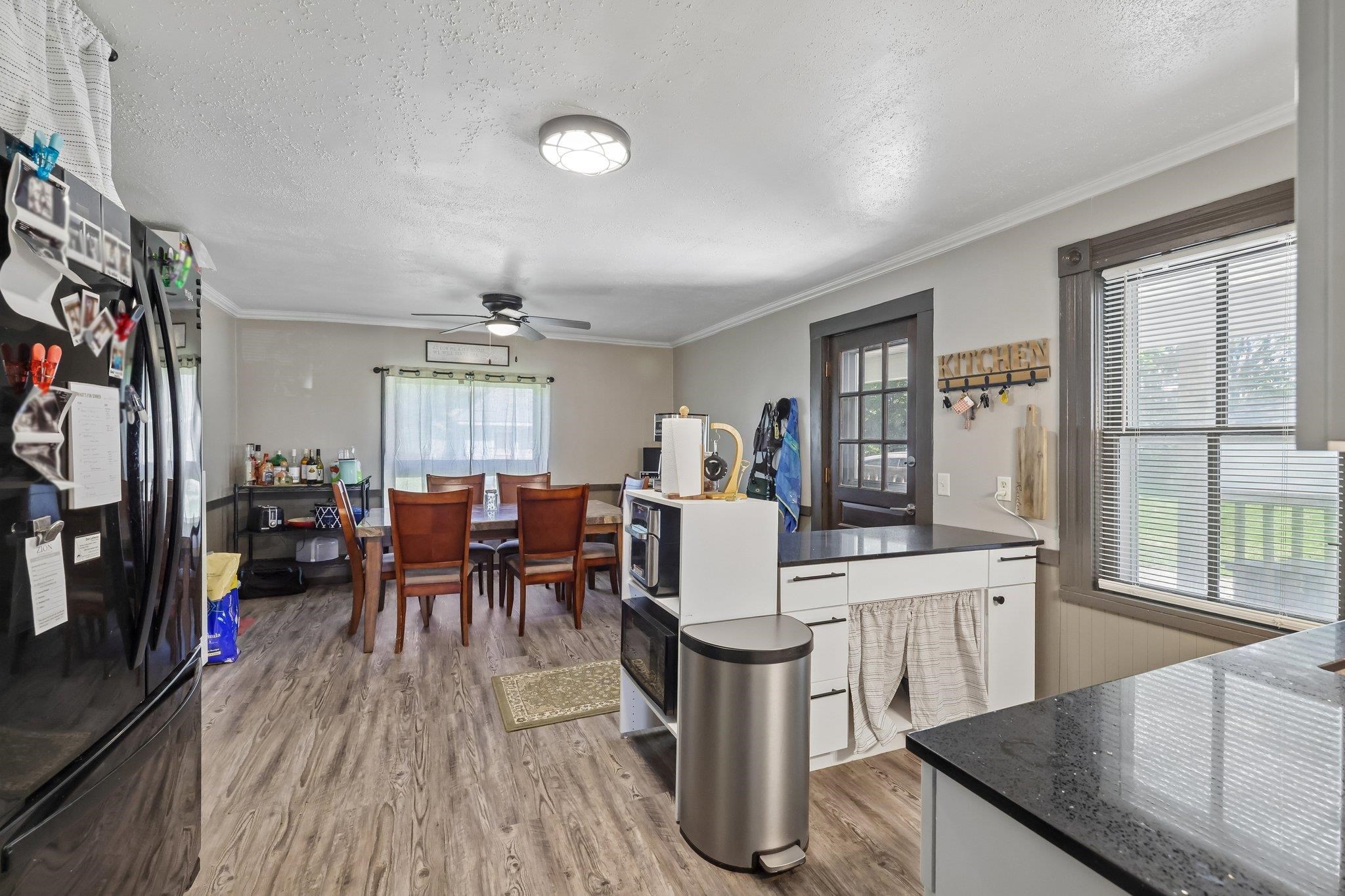 1027 Farnham Street Columbus, WI 53925 - Photo 13 of 39
