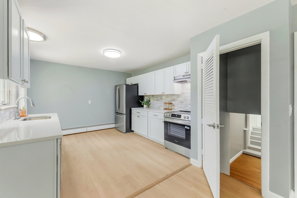 178 Judson Street Raynham, MA 02767 - Photo 6 of 40