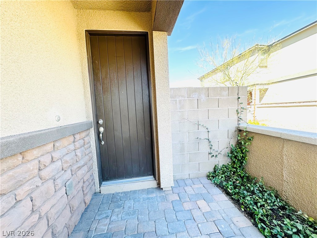 12525 Skylight View Street Las Vegas, NV 89138 - Photo 4 of 48