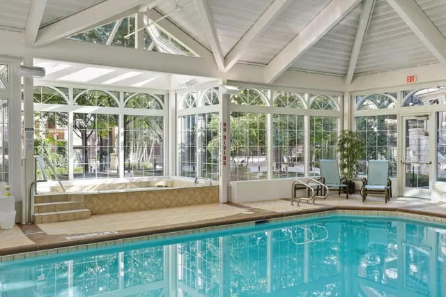 $1,995 | 500 East Grant Street, Unit 1503, Minneapolis, MN 55404