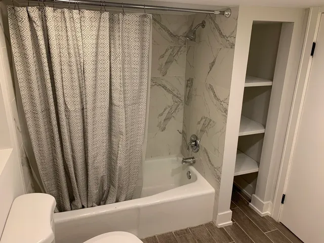 $1,400 | 3050 North Clifton Avenue, Unit G, Chicago, IL 60657