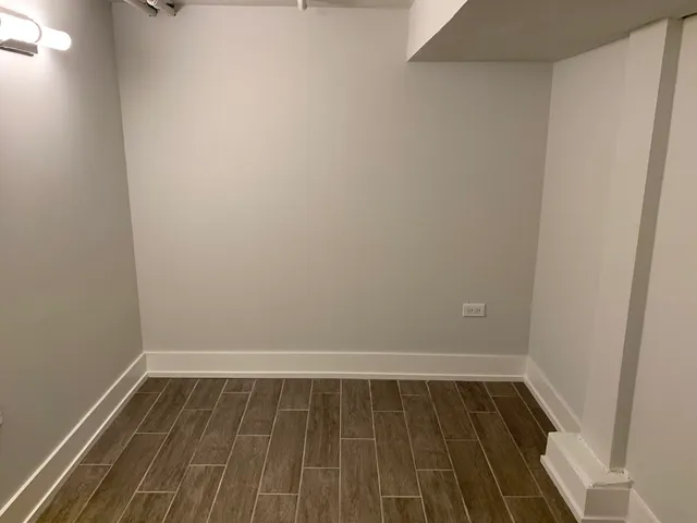 $1,400 | 3050 North Clifton Avenue, Unit G, Chicago, IL 60657