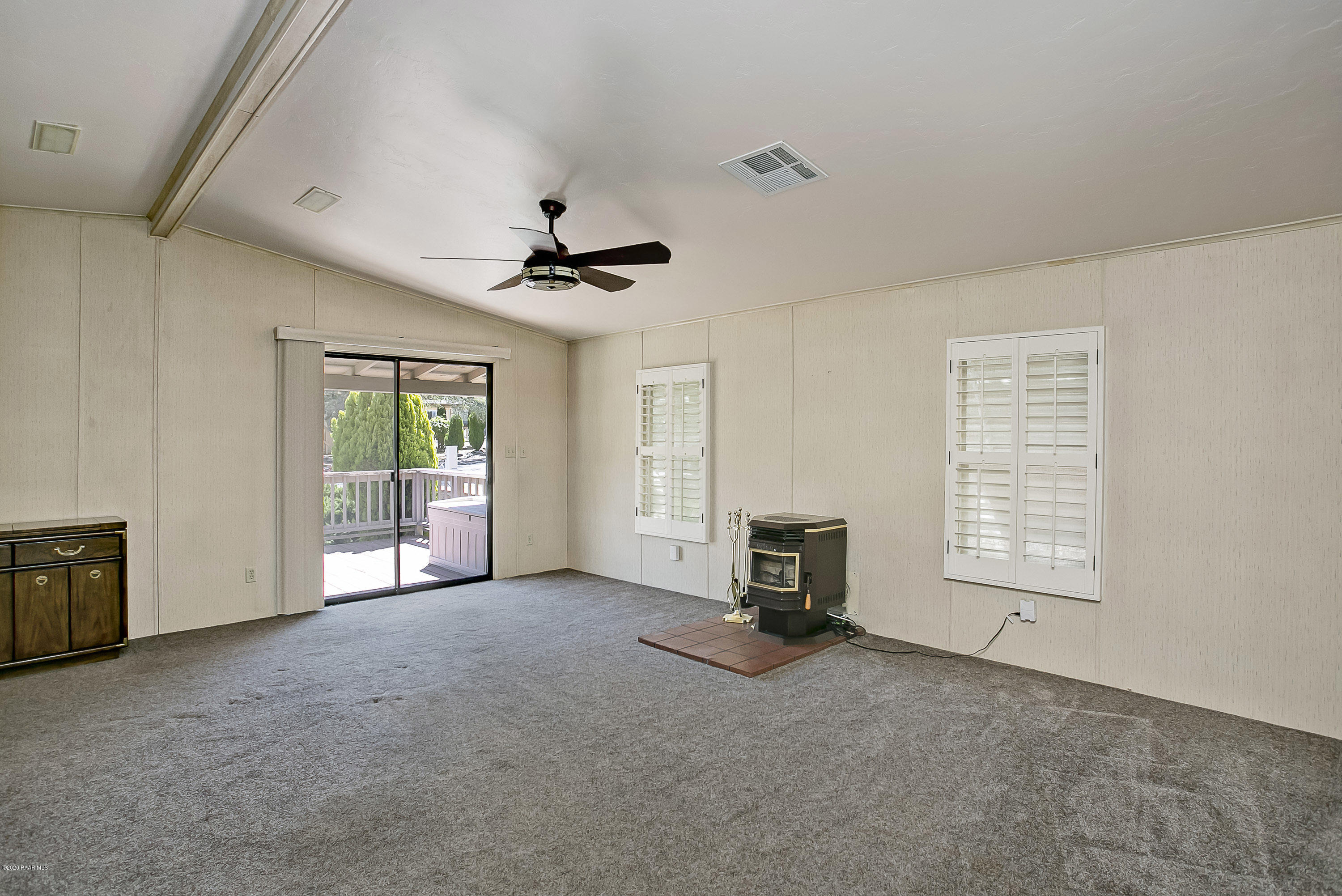 2223 River Trail Road Prescott, AZ 86301 - Photo 4 of 16 004_Great Room