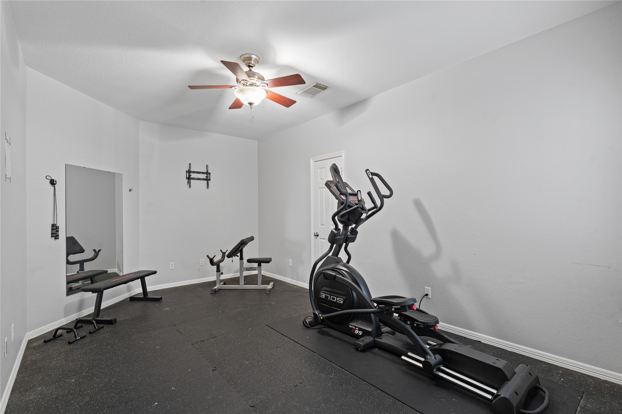8111 Placid Point Court Humble, TX 77396 - Photo 28 of 35 Gym Space w/Equipment