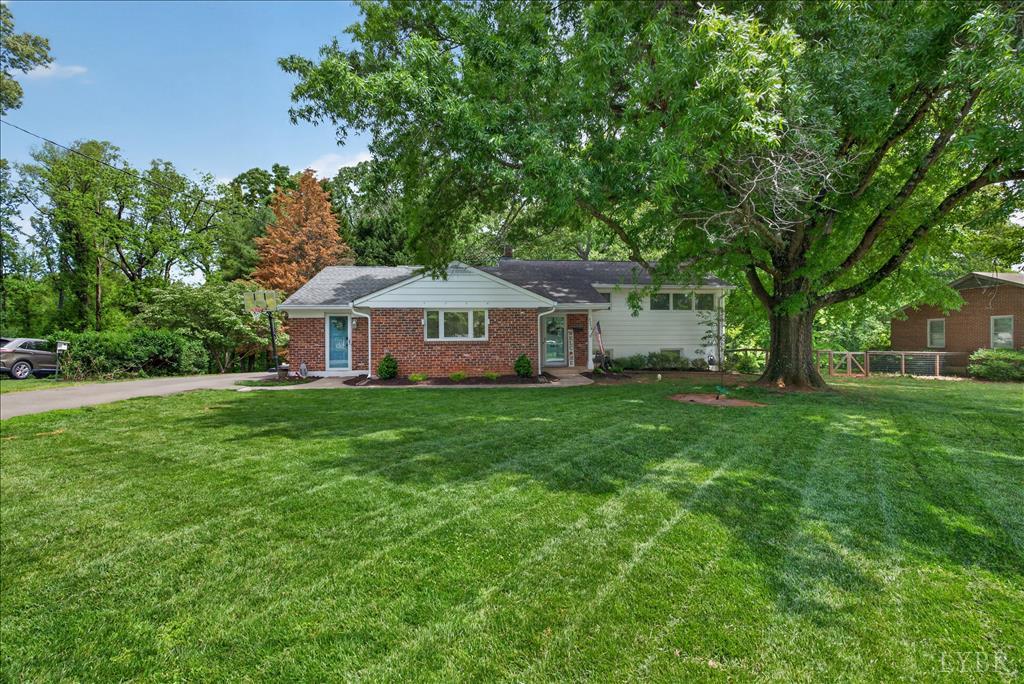 2236 Taylor Farm Road Lynchburg, VA 24503 - Photo 1 of 30 Gallery Image 1