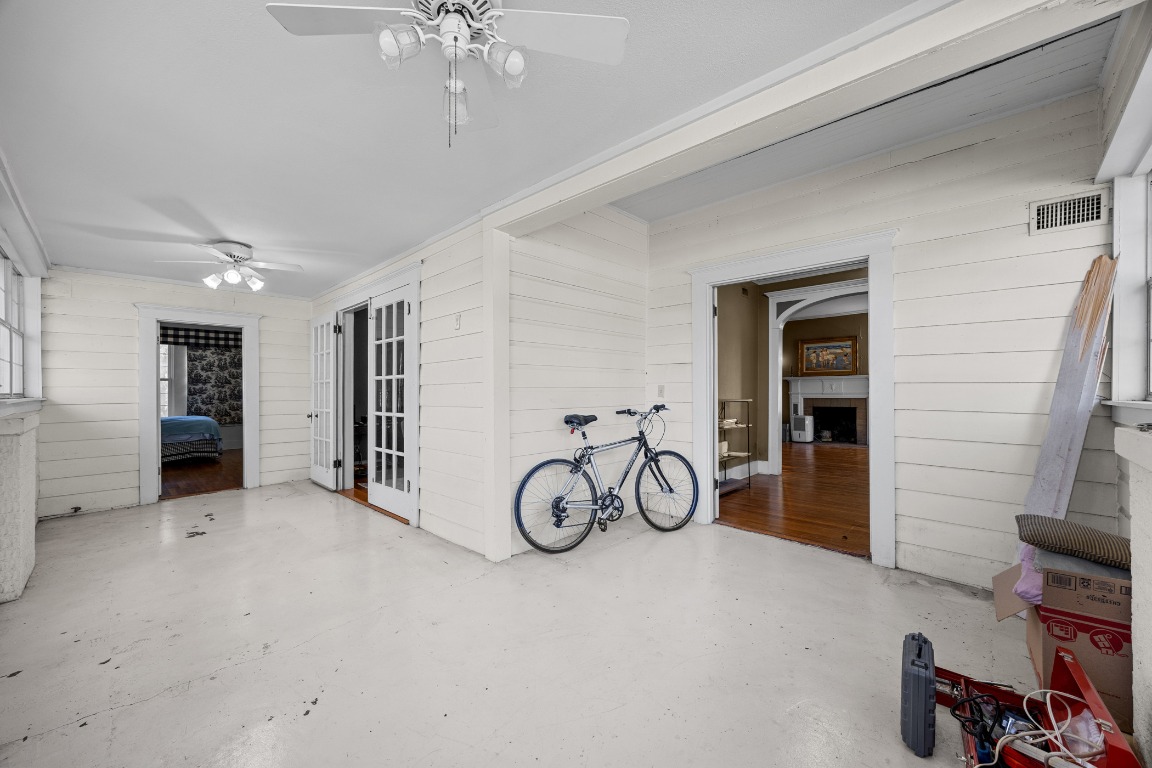 1006 Maple Street Lockhart, TX 78644 - Photo 26 of 32 View of patio / terrace featuring a ceiling fan