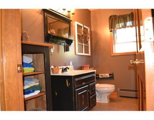 231 Richards Road Benton, ME 04901 - Photo 10 of 25 Bathroom. 1st Floor bath with shower