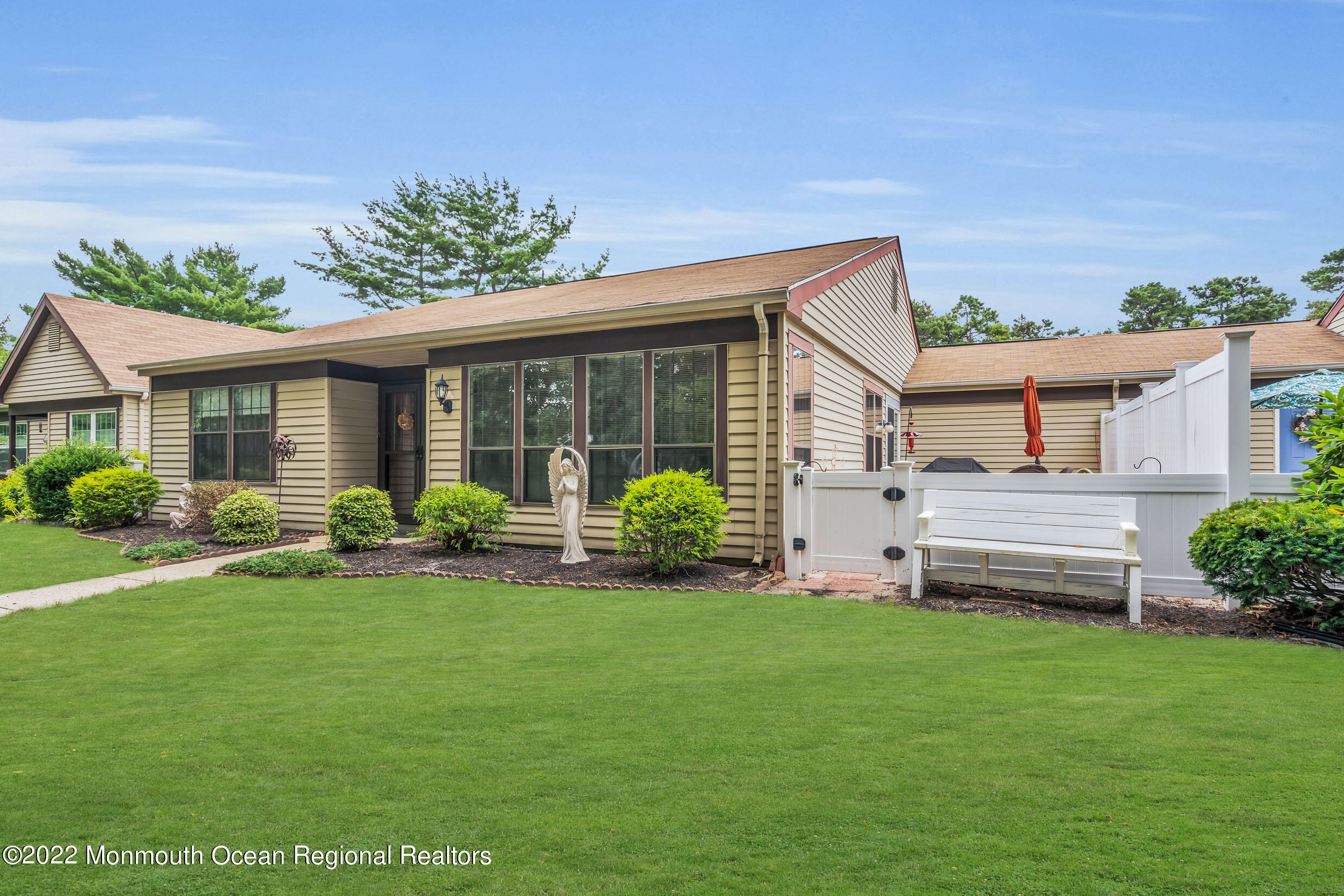564 Mayfair Road, Unit B Manchester Township, NJ 08759 - Photo 2 of 43 1 (2)