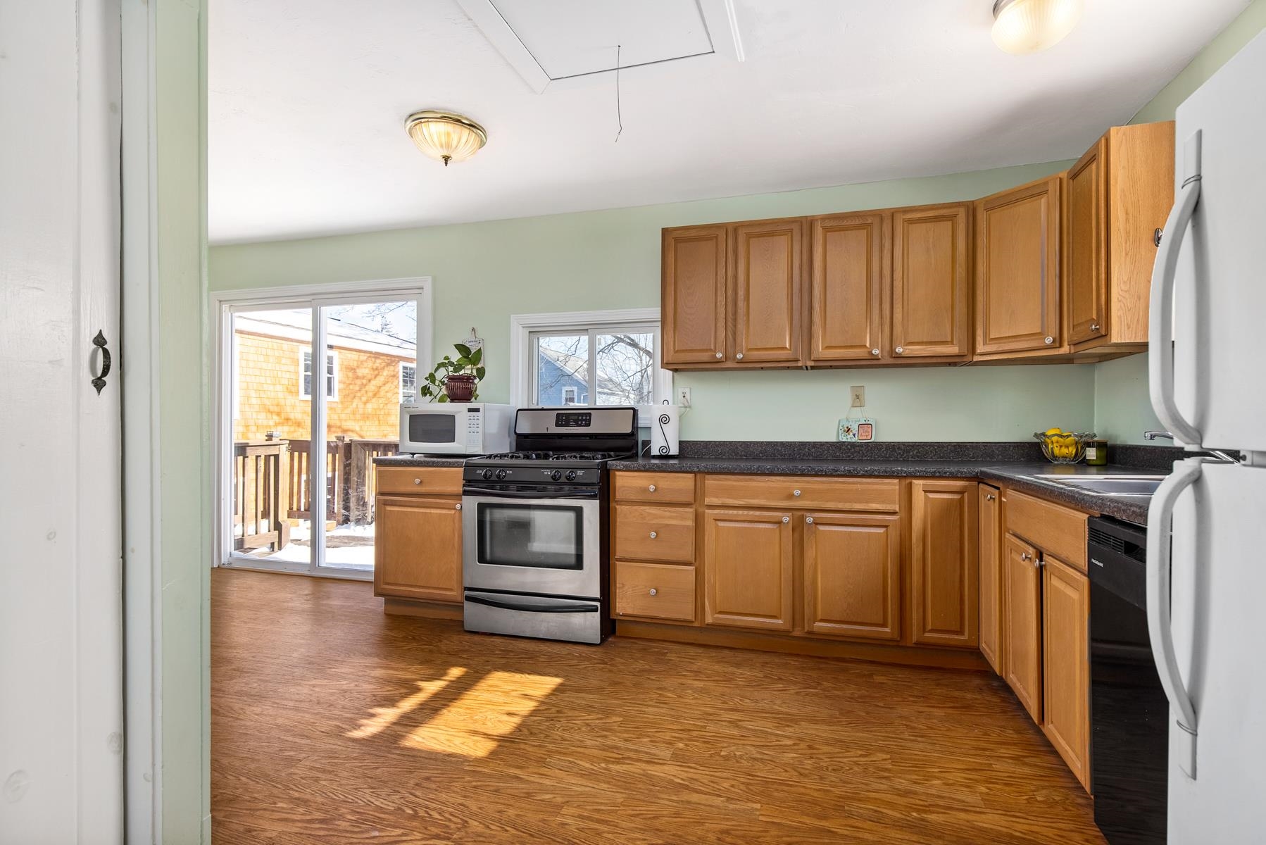 6 Ash Street Hampton, NH 03842 - Photo 14 of 34