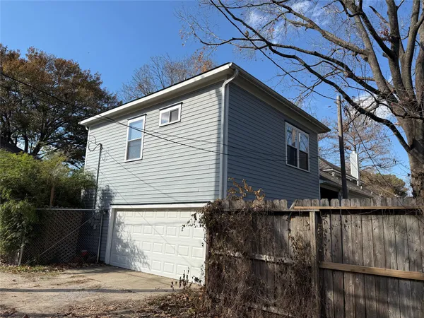 $1,450 | 334 West 22nd Street, Unit A, Houston, TX 77008