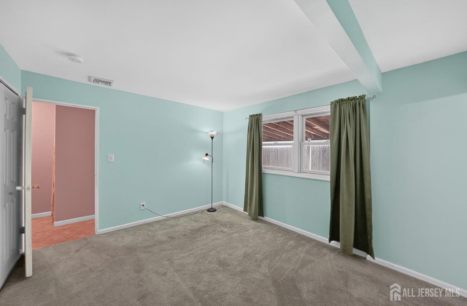41 Weldon Road Edison, NJ 08817 - Photo 21 of 51