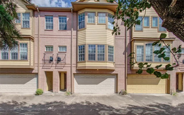 a view of a house with a outdoor space