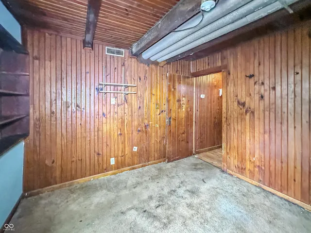 $70,000 | 150 Tippecanoe Drive, Noblesville, IN 46062