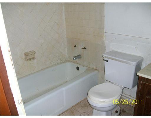 6389 Springfield Jamestown Road Springfield, OH 45502 - Photo 5 of 9