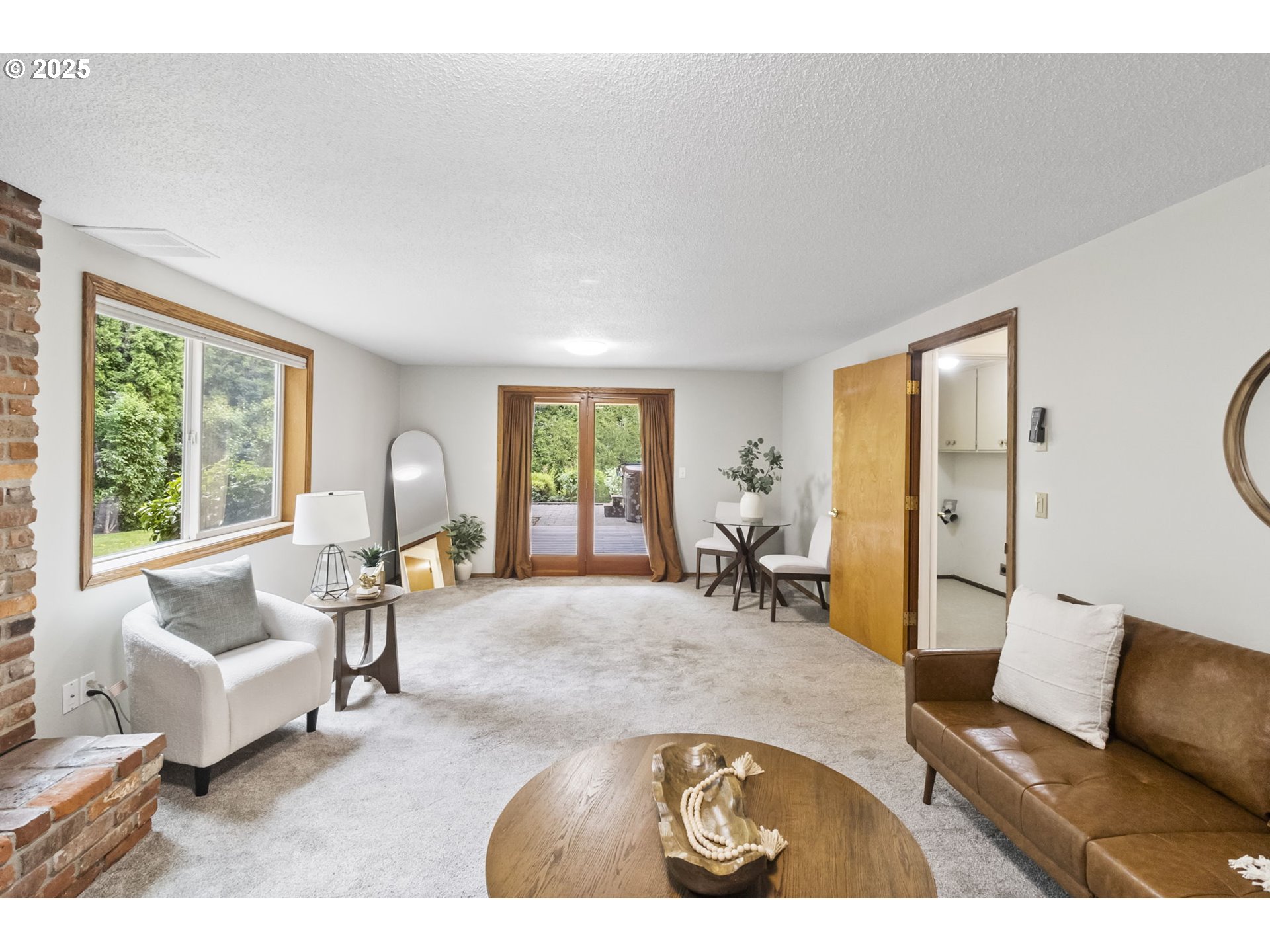 1760 West 34th Avenue Eugene, OR 97405 - Photo 24 of 41