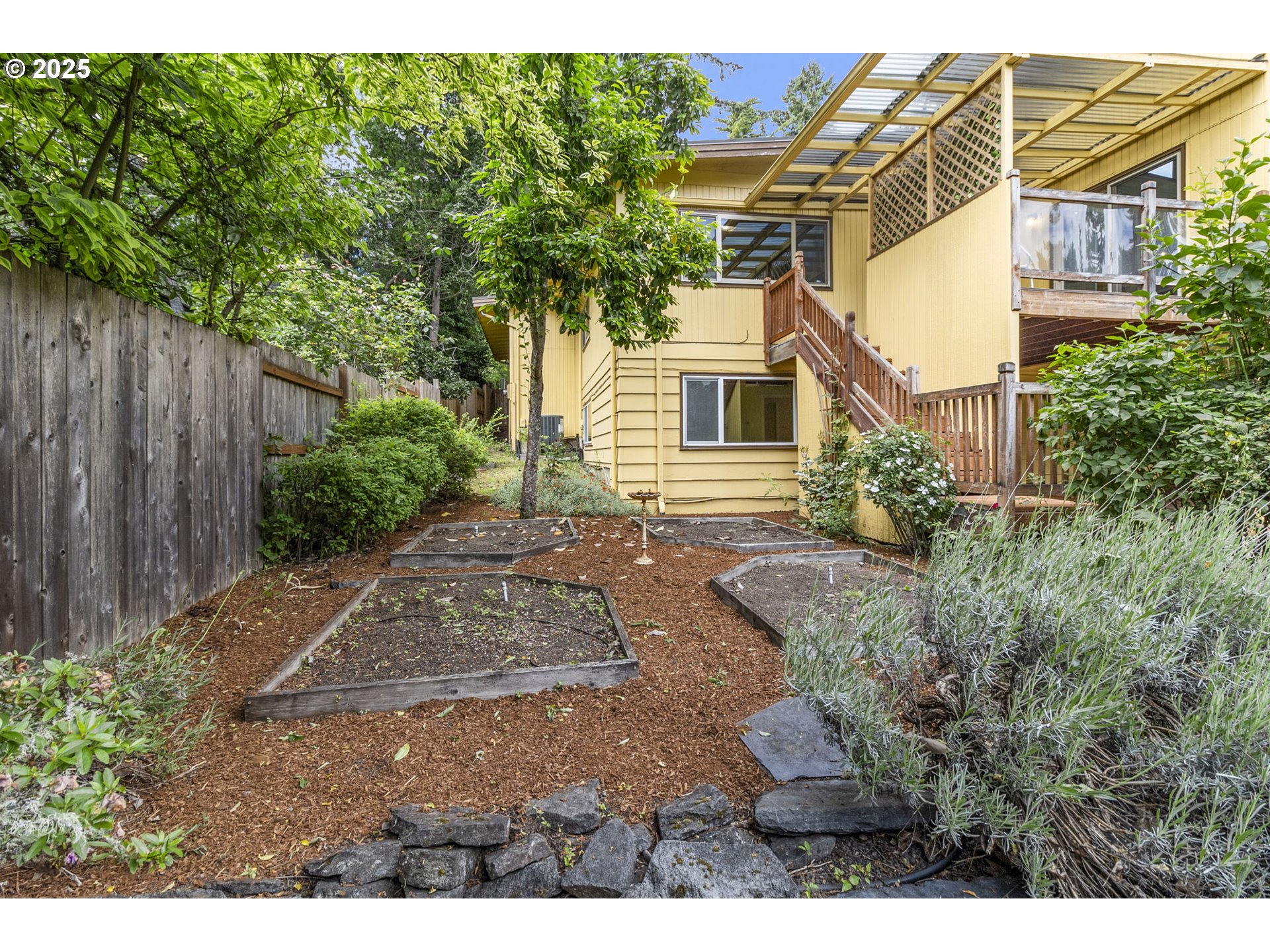 1760 West 34th Avenue Eugene, OR 97405 - Photo 28 of 41