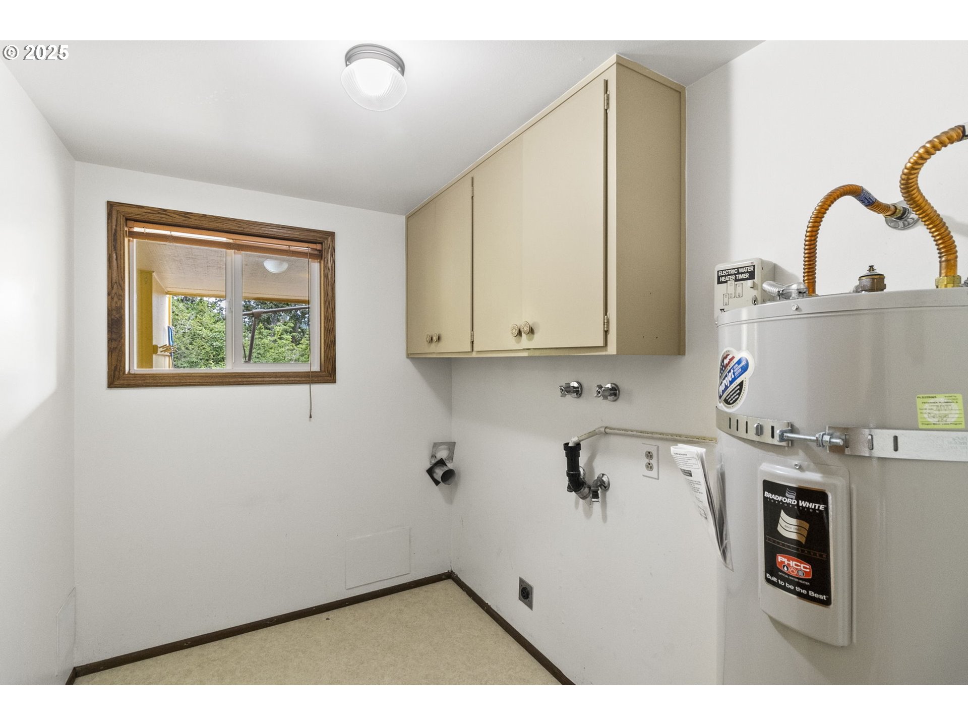 1760 West 34th Avenue Eugene, OR 97405 - Photo 35 of 41