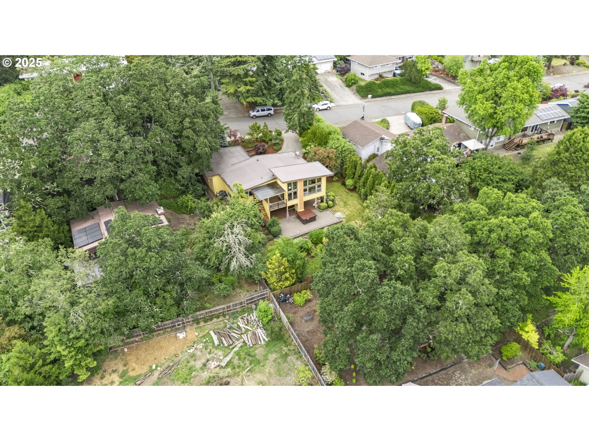 1760 West 34th Avenue Eugene, OR 97405 - Photo 38 of 41