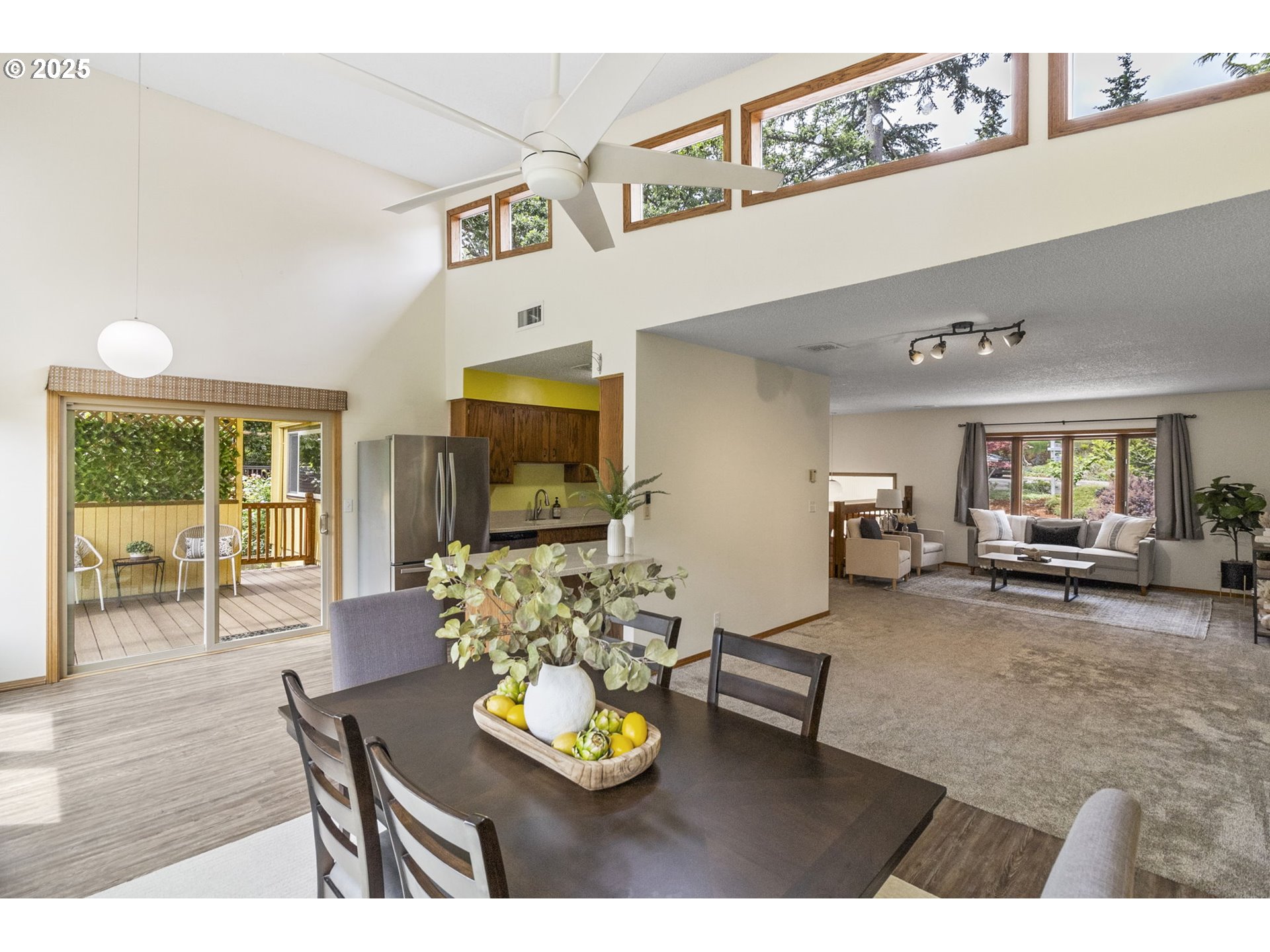 1760 West 34th Avenue Eugene, OR 97405 - Photo 4 of 41