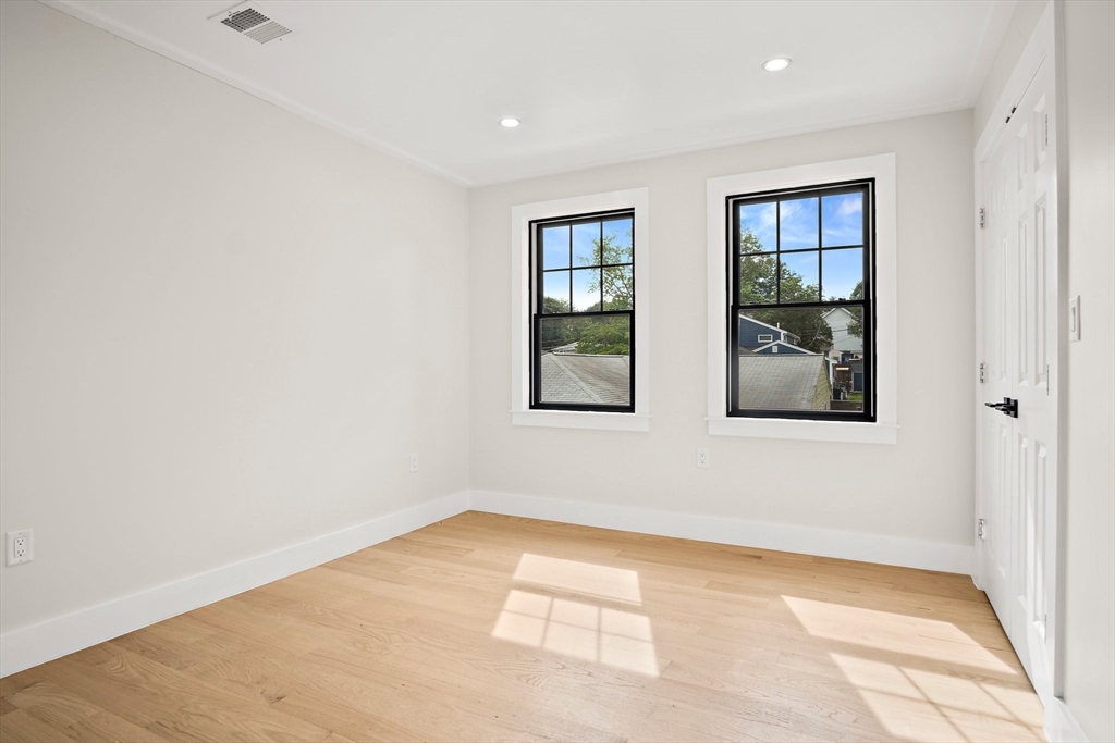 52 Summer Street, Unit B Bedford, MA 01730 - Photo 26 of 42