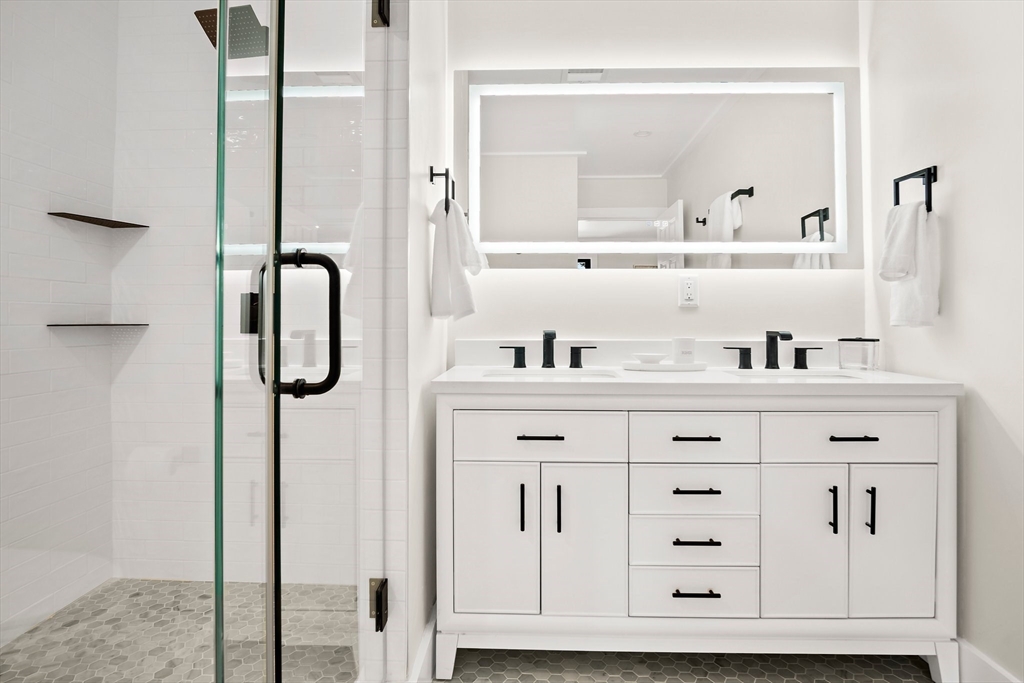 52 Summer Street, Unit B Bedford, MA 01730 - Photo 32 of 42