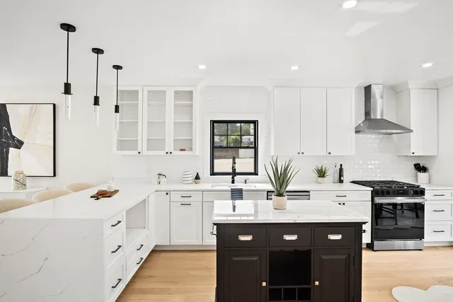 $1,125,000 | 52 Summer Street, Unit B, Bedford, MA 01730