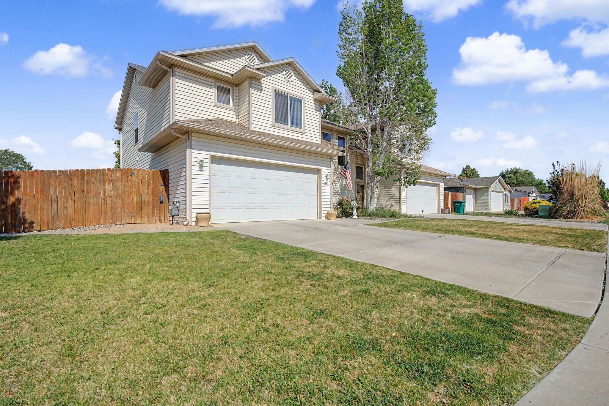 235 Park Street Fruita, CO 81521 - Photo 2 of 26
