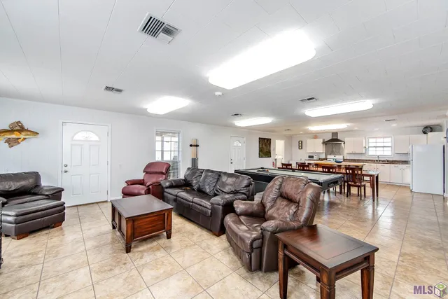 $250,000 | 988 Four Point Road, Dulac, LA 70353