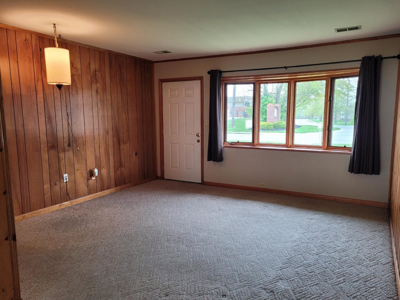 565 Erlanger Road Erlanger, KY 41018 - Photo 4 of 18 Gallery Image 4