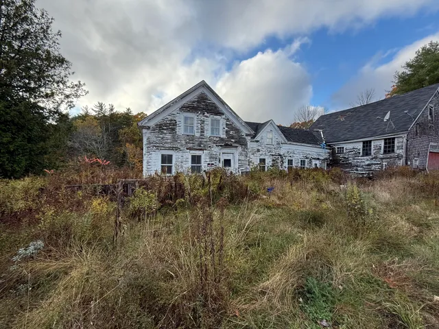 $165,000 | 280 Rockland Street, Rockport, ME 04856