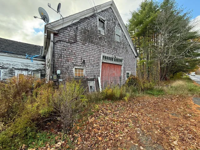 $165,000 | 280 Rockland Street, Rockport, ME 04856