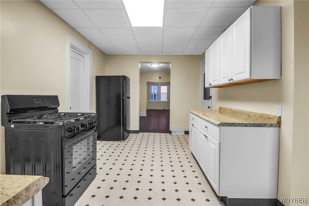 640 Grant Street Buffalo, NY 14213 - Photo 23 of 45