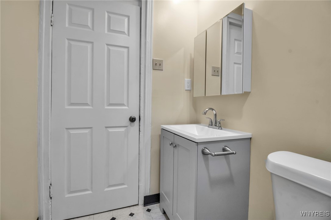 640 Grant Street Buffalo, NY 14213 - Photo 26 of 45