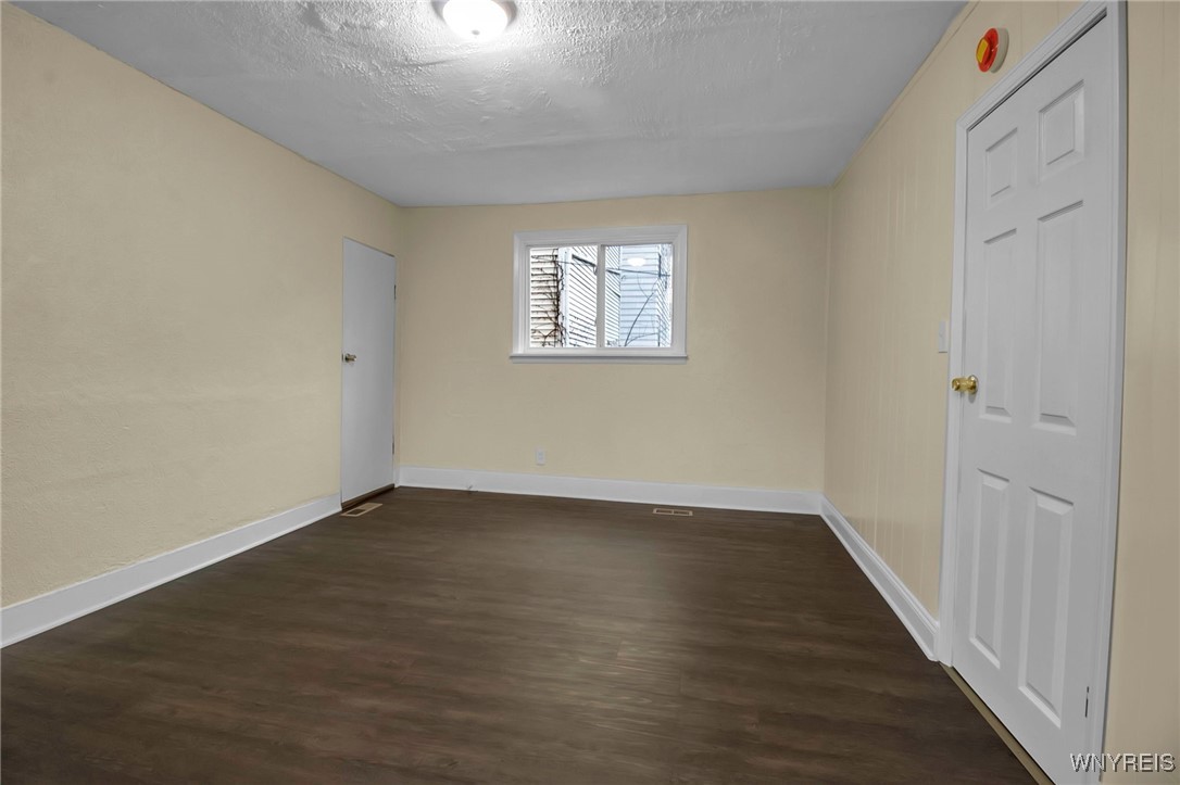 640 Grant Street Buffalo, NY 14213 - Photo 27 of 45