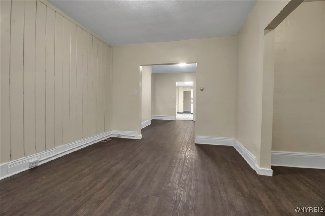 640 Grant Street Buffalo, NY 14213 - Photo 9 of 45