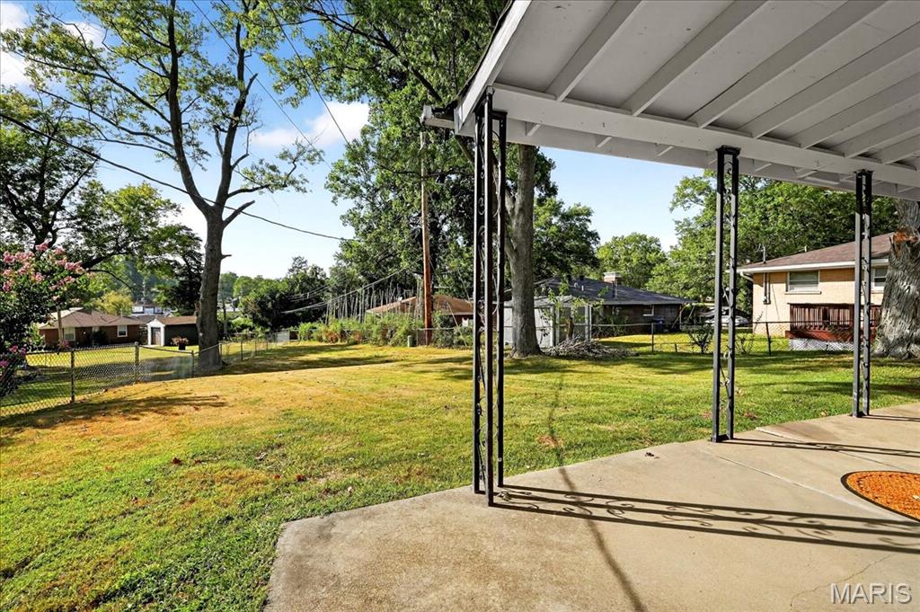 1947 Brown Road St. Louis, MO 63114 - Photo 17 of 24 Gallery Image 17