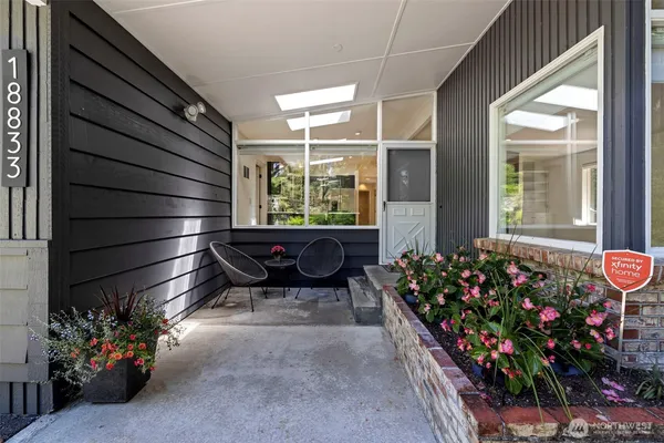 $4,000 | 18833 Northeast 165th Street, Woodinville, WA 98072