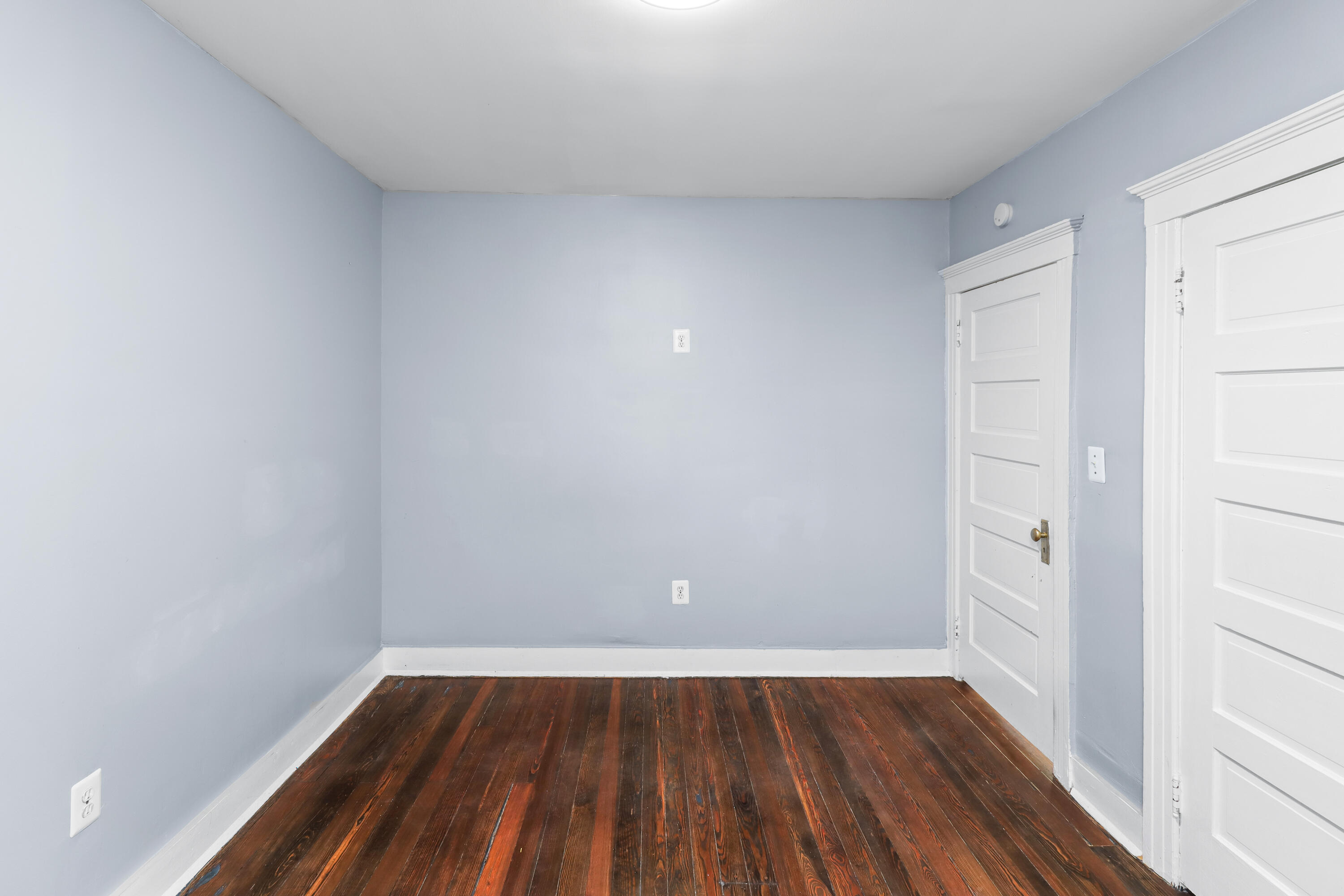 645 Melbourne Street Detroit, MI 48202 - Photo 10 of 21 Bed room 4