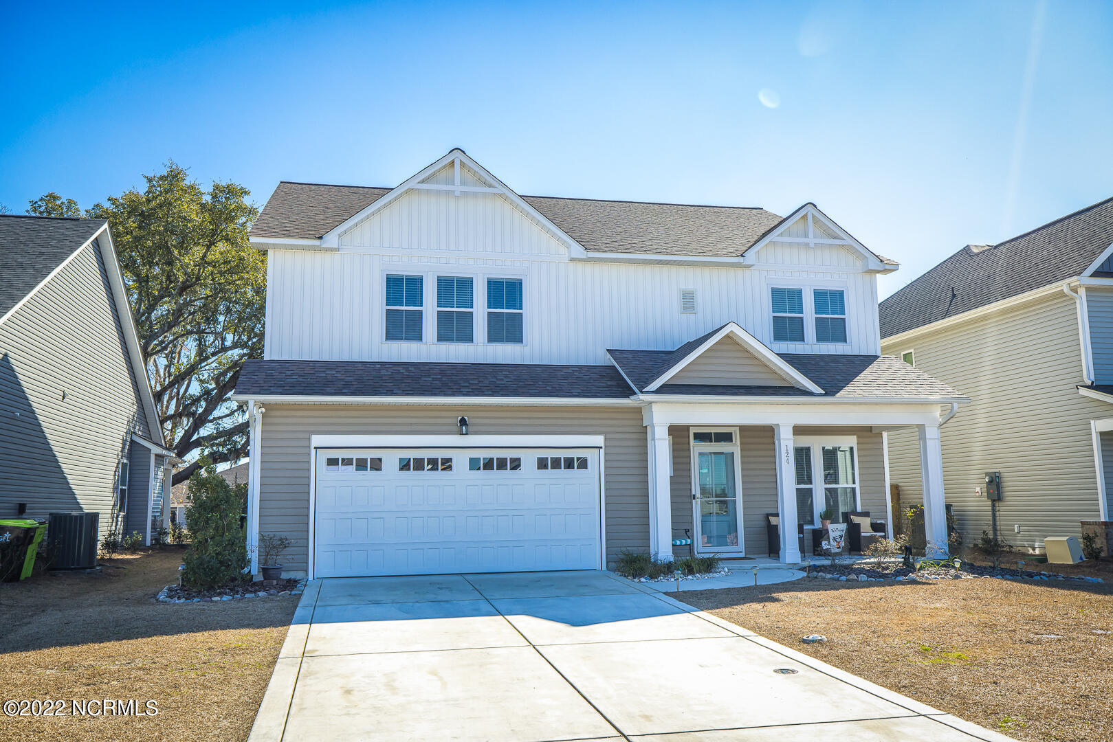124 Violetear Ridge Hampstead, NC 28443 - Photo 2 of 74 2