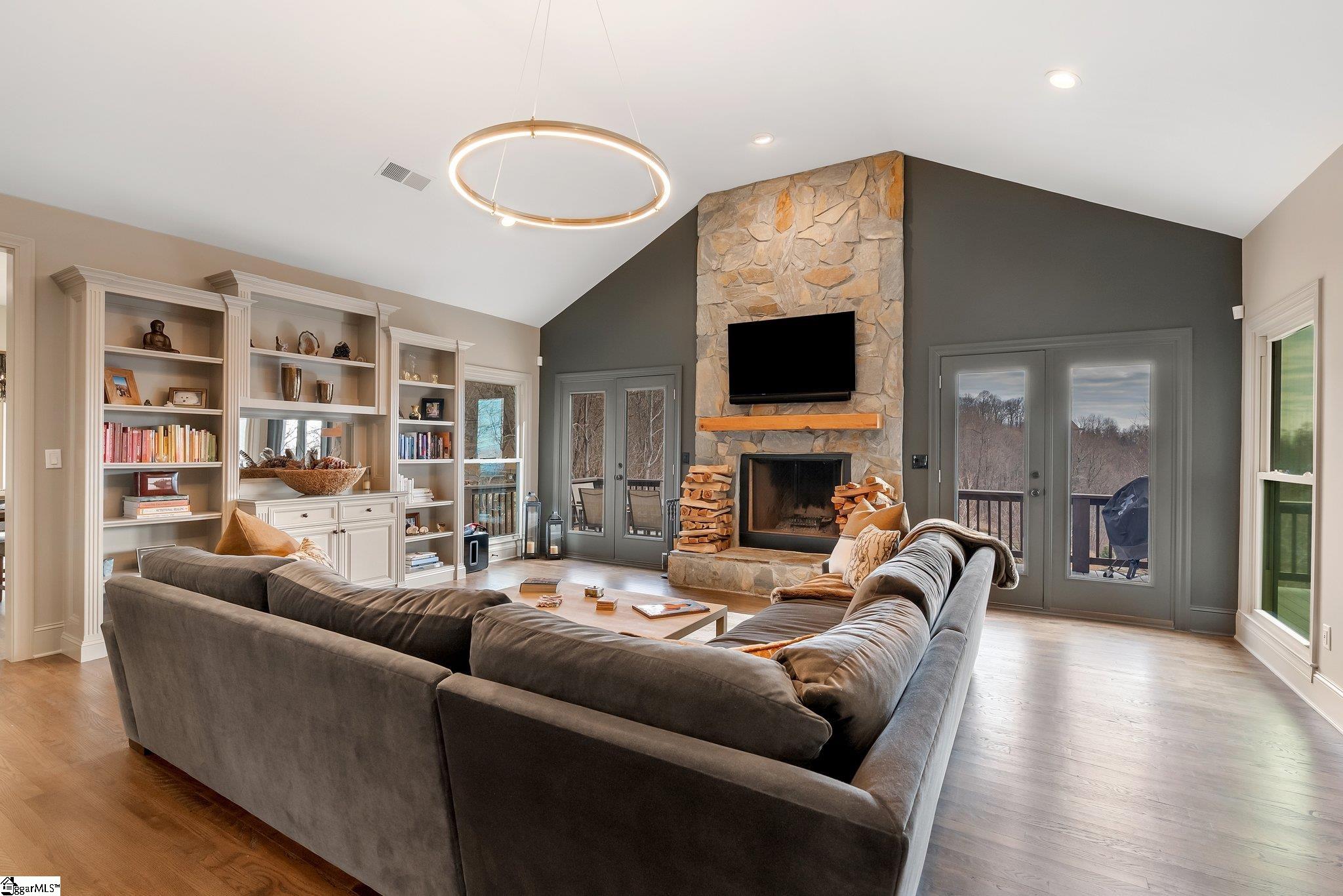 71 Raptor Way Landrum, SC 29356 - Photo 8 of 39