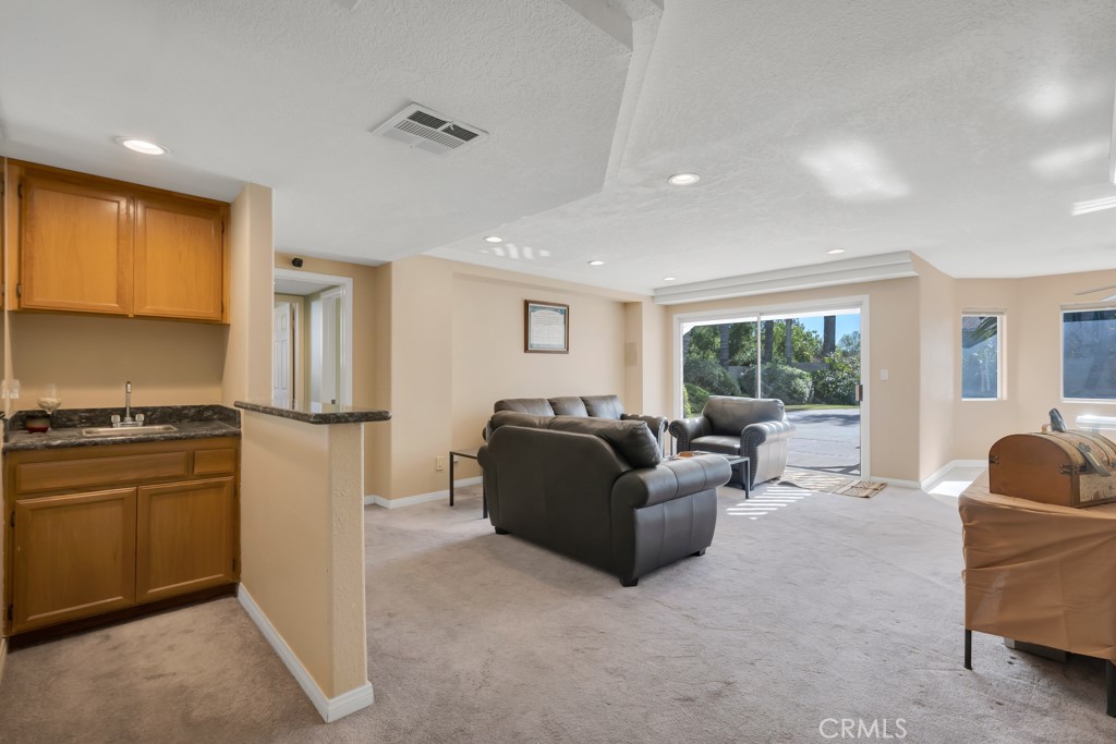 18614 Ingomar Street Reseda, CA 91335 - Photo 21 of 55