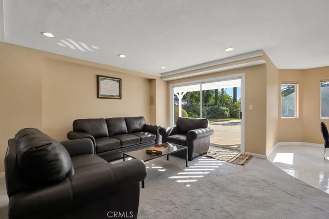 $1,180,000 | 18614 Ingomar Street, Reseda, CA 91335