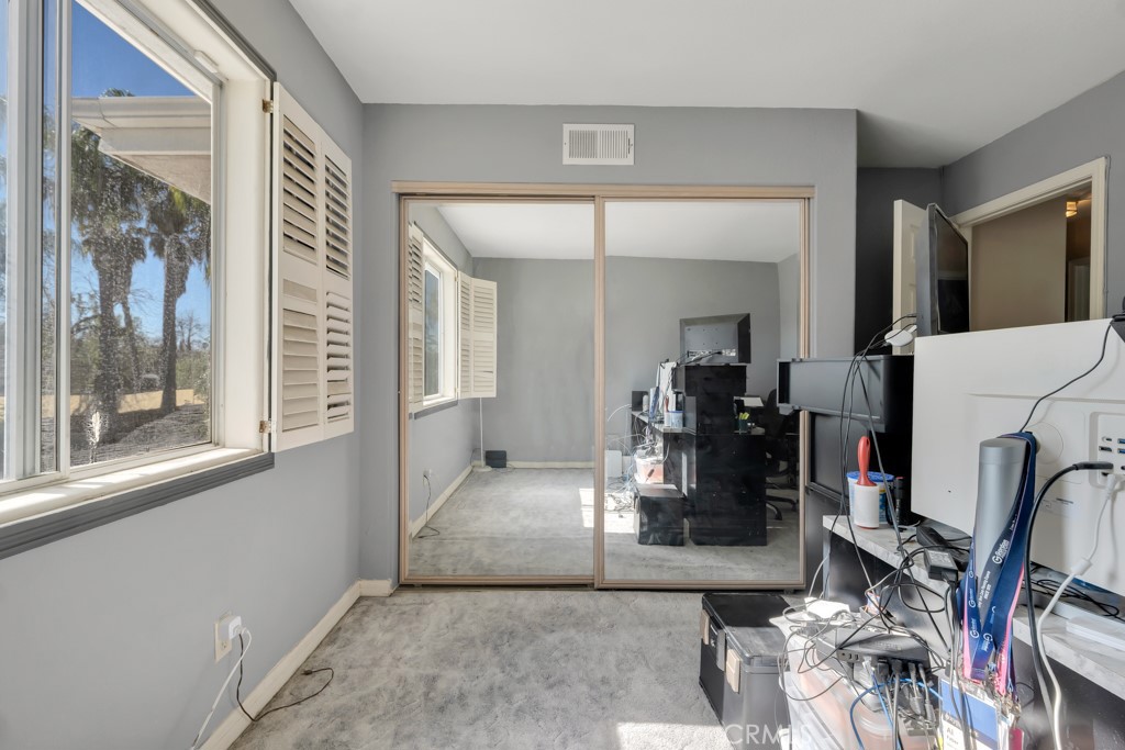 18614 Ingomar Street Reseda, CA 91335 - Photo 44 of 55