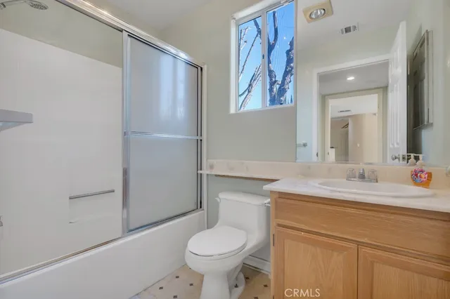 $1,180,000 | 18614 Ingomar Street, Reseda, CA 91335