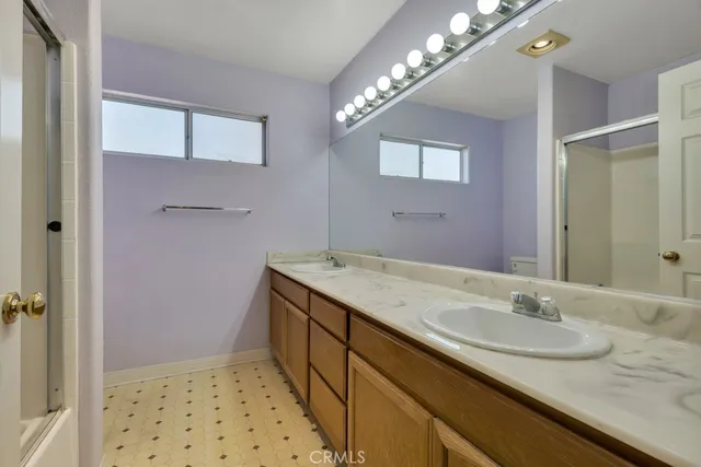 $1,180,000 | 18614 Ingomar Street, Reseda, CA 91335