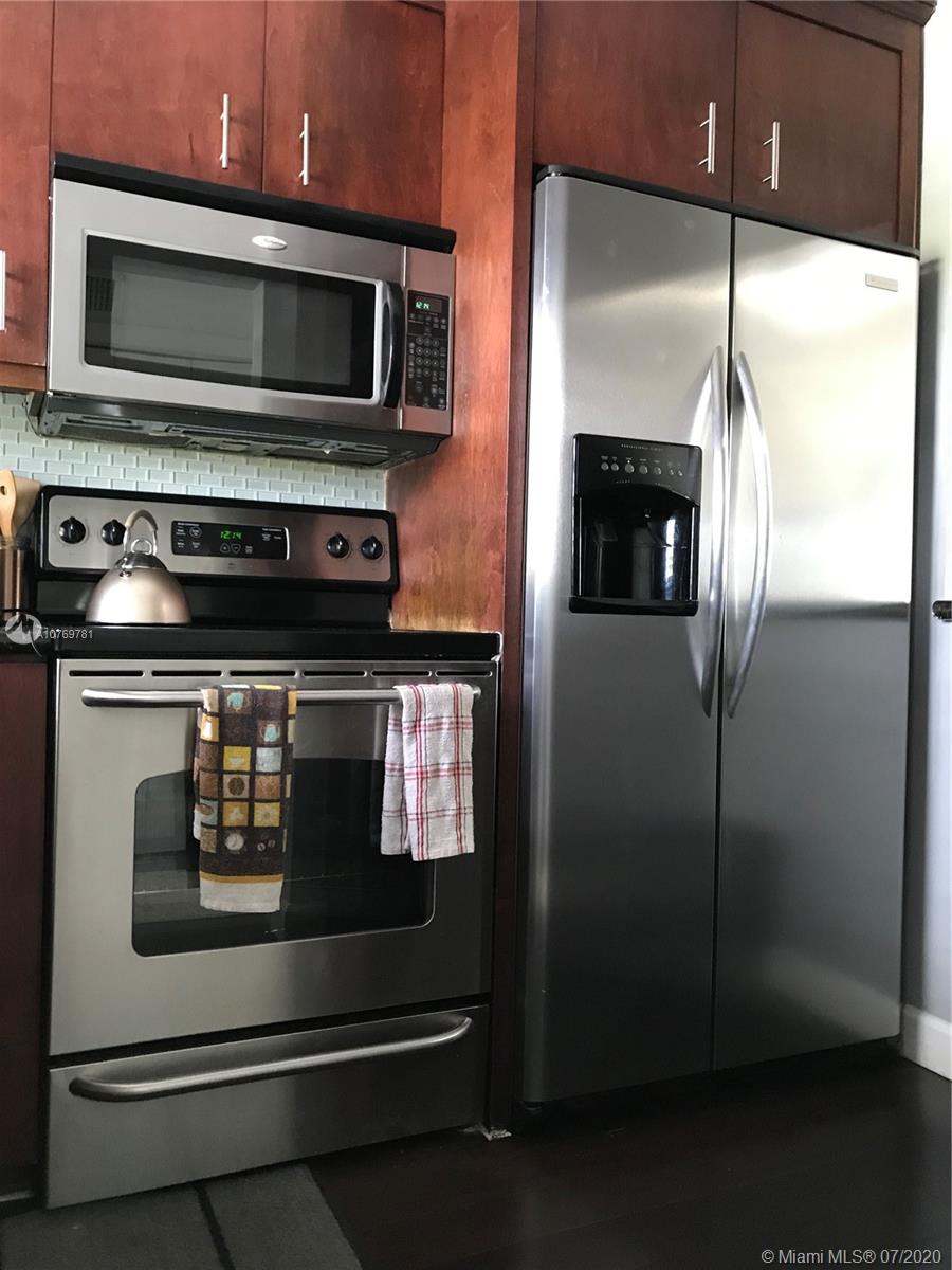 9855 Sandalfoot Boulevard, Unit 318 Boca Raton, FL 33428 - Photo 13 of 36